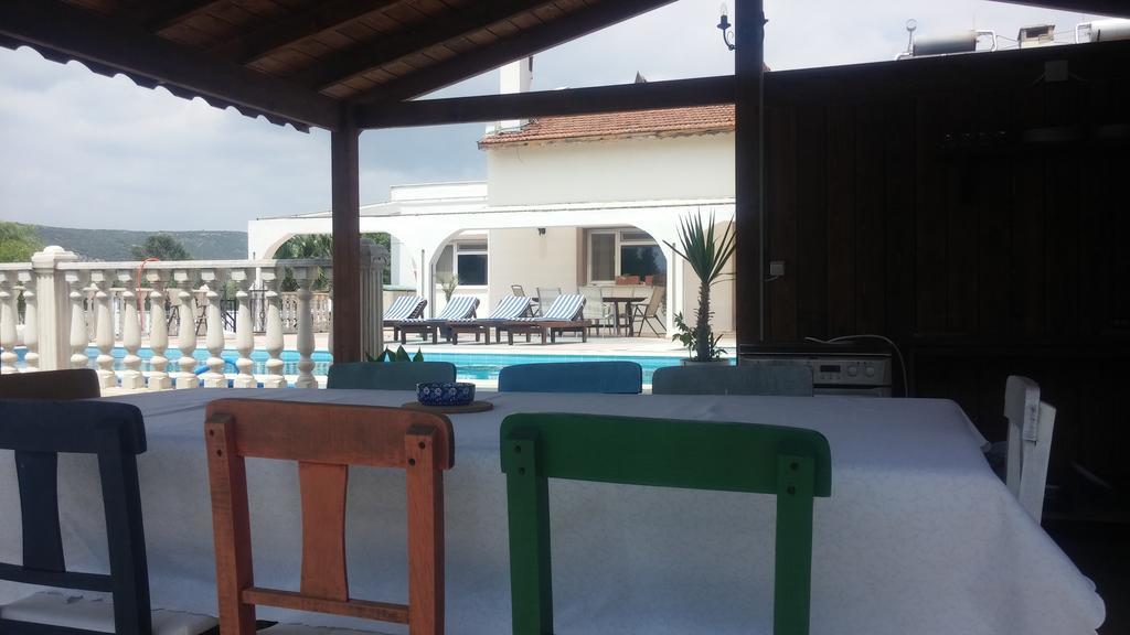 Liberta Guesthouse Seferihisar Kamer foto
