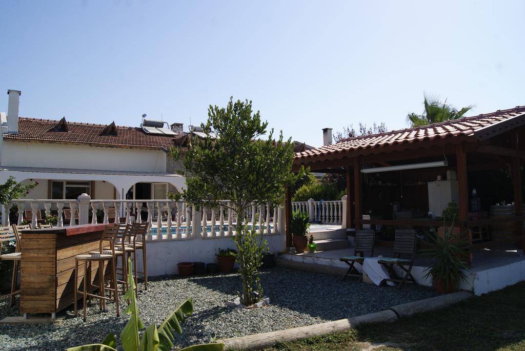 Liberta Guesthouse Seferihisar Buitenkant foto