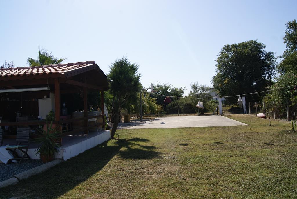 Liberta Guesthouse Seferihisar Buitenkant foto