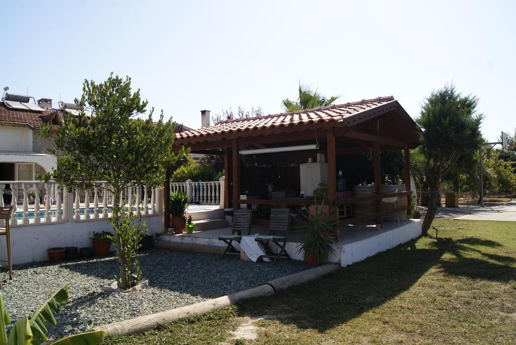 Liberta Guesthouse Seferihisar Buitenkant foto
